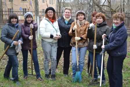 Сотрудники нашей больницы приняли активное участие в общегородском субботнике